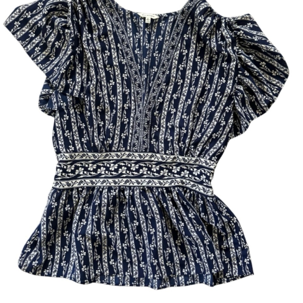 Max Studio Navy and White Floral Blouse